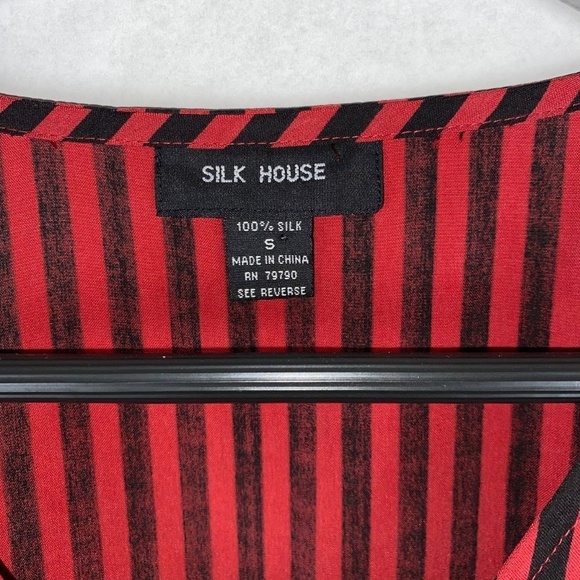 Silk House Red Black Vertical Stripes 100% Silk Button Down top, Small EUC - Picture 2 of 4